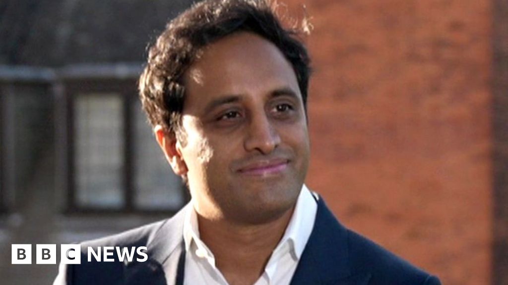 Muslim millionaire gives major donation to Reform UK - BBC.com