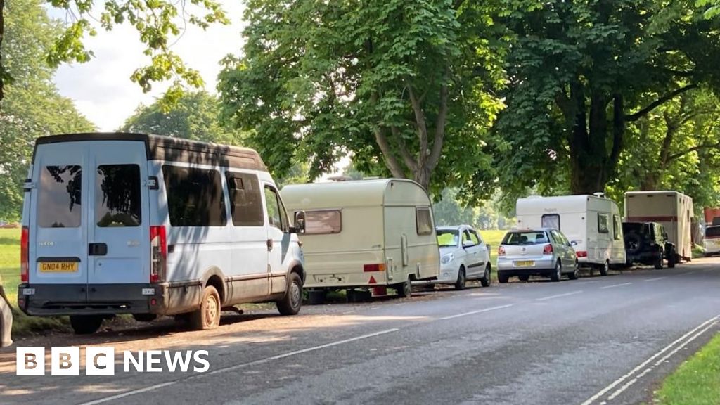 Council writes to deputy PM for van dweller help