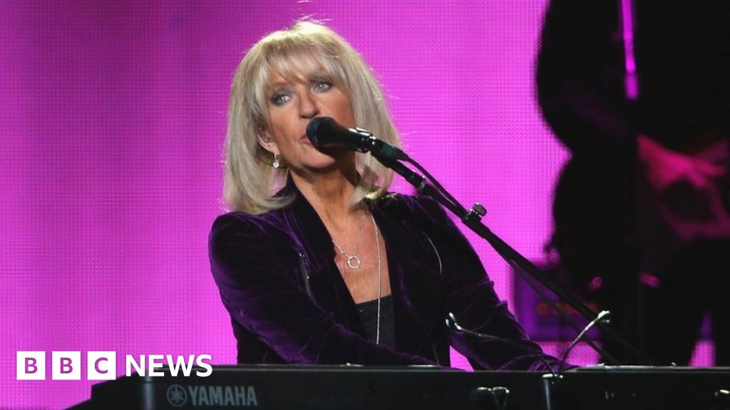 Christine McVie Fleetwood Mac singer-songwriter dies aged 79 – BBC