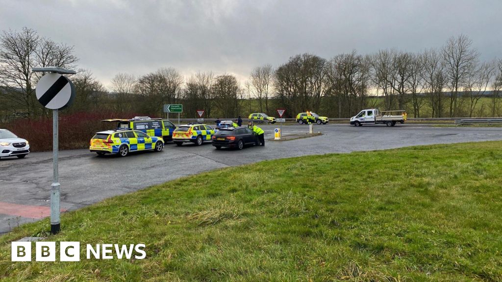 Northumberland s A1 Closed Following Four vehicle Crash northumberland-s-a1-closed-following-four-vehicle-crash