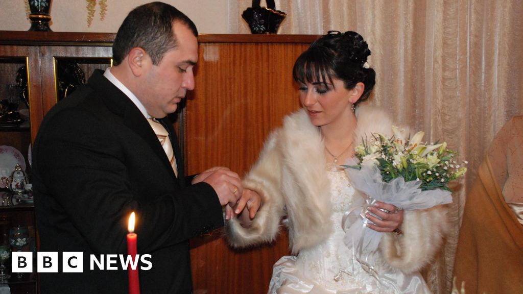 US moves tanker captain and first officer from UK waters