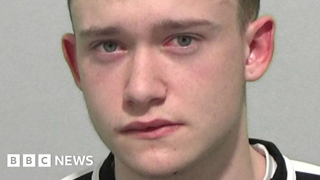 Murderer Aaron Ray jailed for life over student Grindr row – NewsEverything England