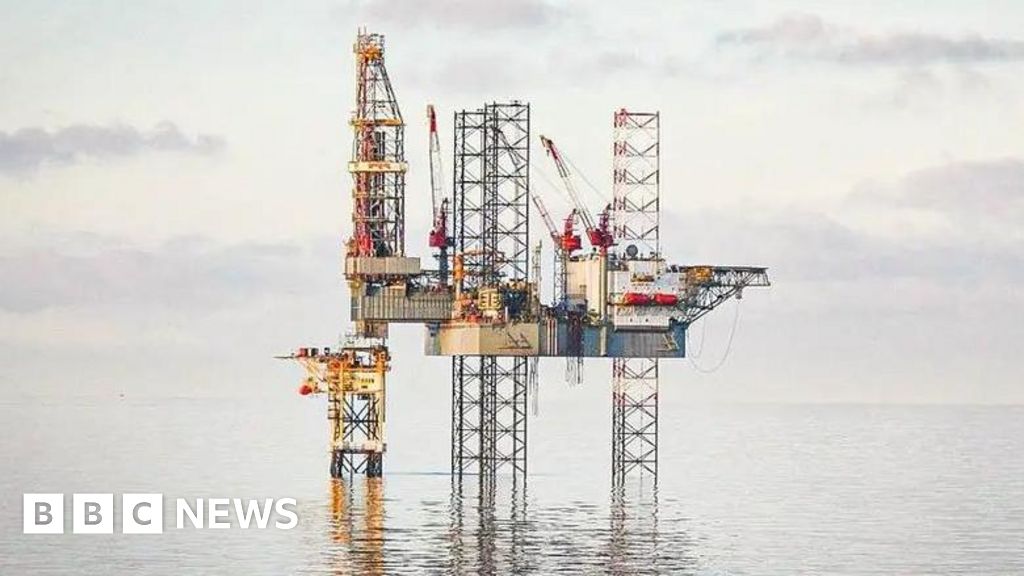 Probe after worker dies on North Sea drilling rig