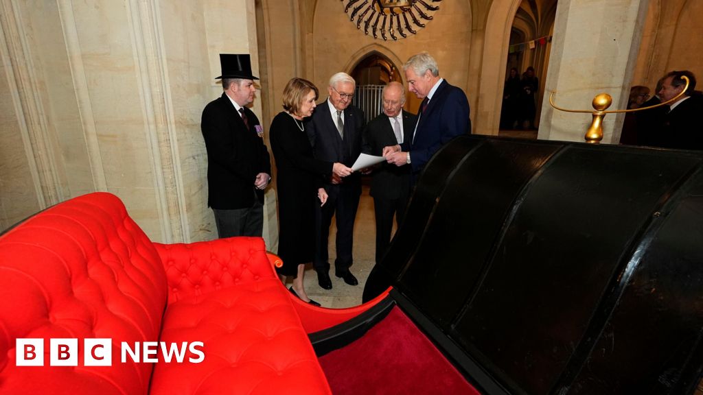 German president compares UK ties post-Brexit to Oasis