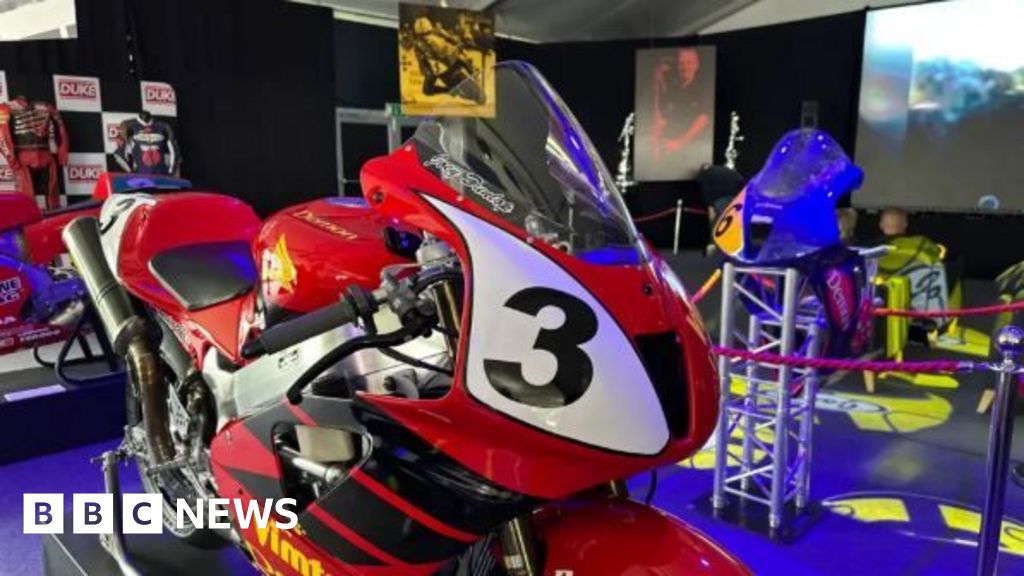 Exhibition celebrates Joey Dunlop's Isle of Man's TT legacy