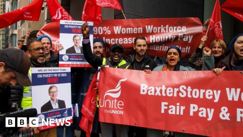 Drax canteen workers protest outside London AGM 