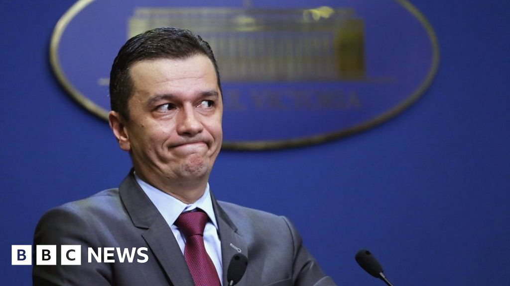 Romanian PM ousted in MPs revolt