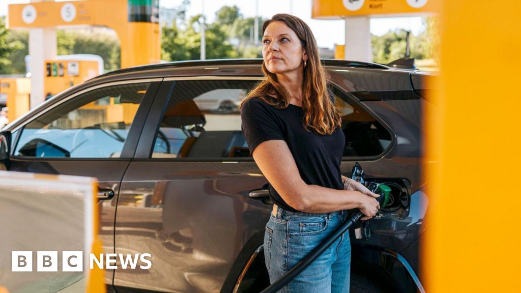 Diesel sees biggest monthly fall in 26 years. What's happening to fuel prices?