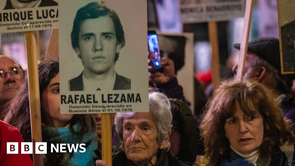 Уругвайският законопроект предизвиква дебат относно престъпленията от ерата на диктатурата