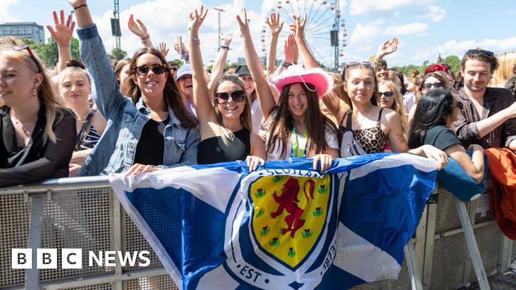 TRNSMT changes set times to show Scotland world cup match