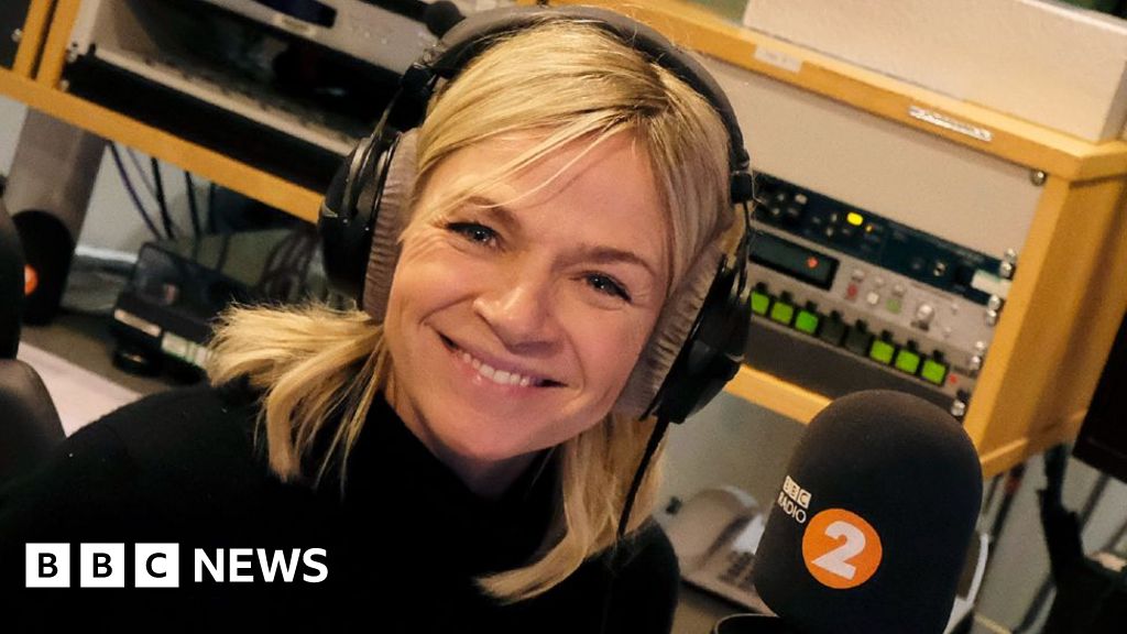 Zoe Ball 'wanders back' to Radio 2 breakfast show