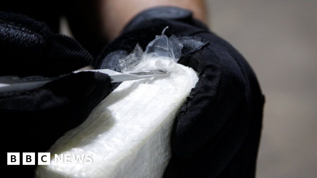 Mexico court approves recreational cocaine use