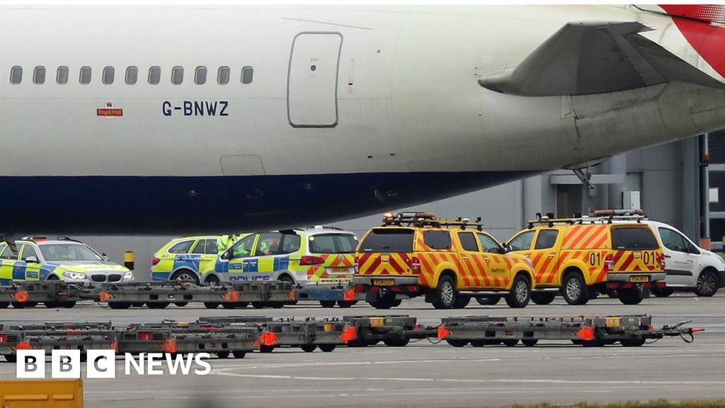 Man dies in Heathrow Airport vehicle crash