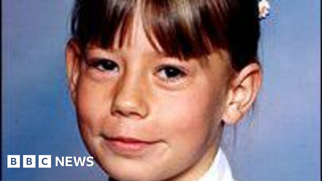 Antisocial behaviour at memorial site for murdered Leigh girl, 10 | Manchester News Antisocial behaviour at memorial site for murdered Leigh girl, 10 | Manchester News