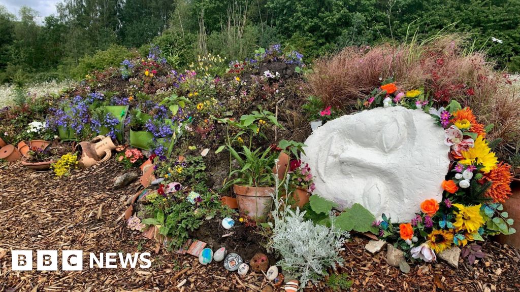 bbc.co.uk - Mick Lunney - New sculpture brightens up ex-colliery spoil site