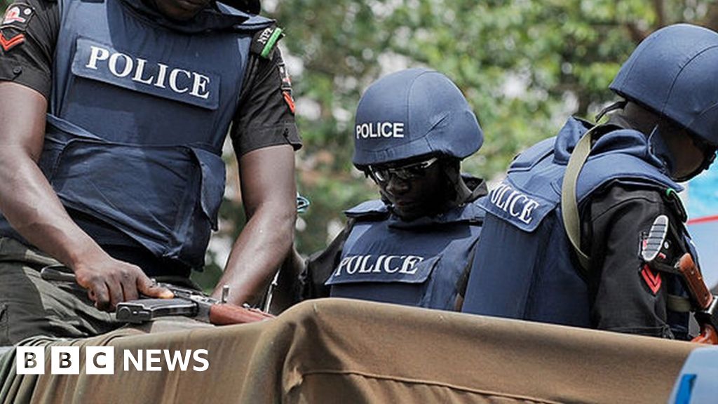 Why Nigeria Wants To Remove Police Roadblocks Bbc News 