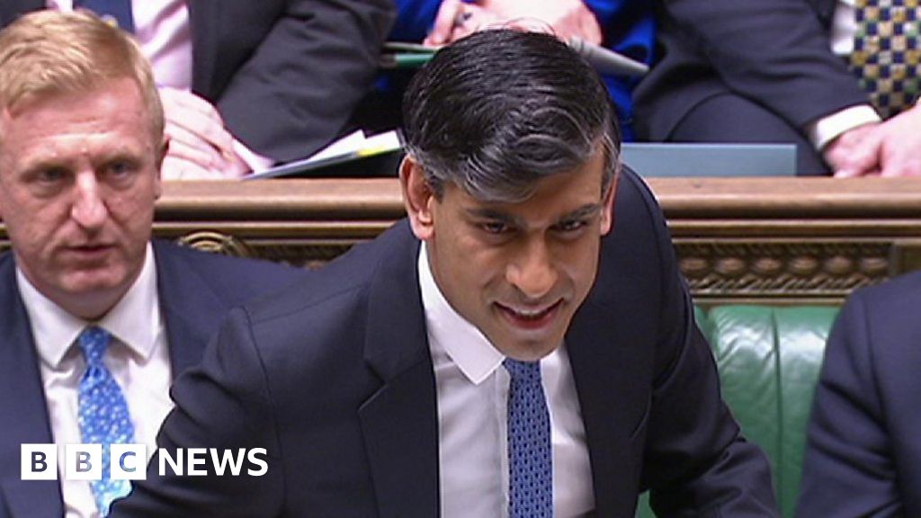 Sunak accuses Labour over 'double standards'