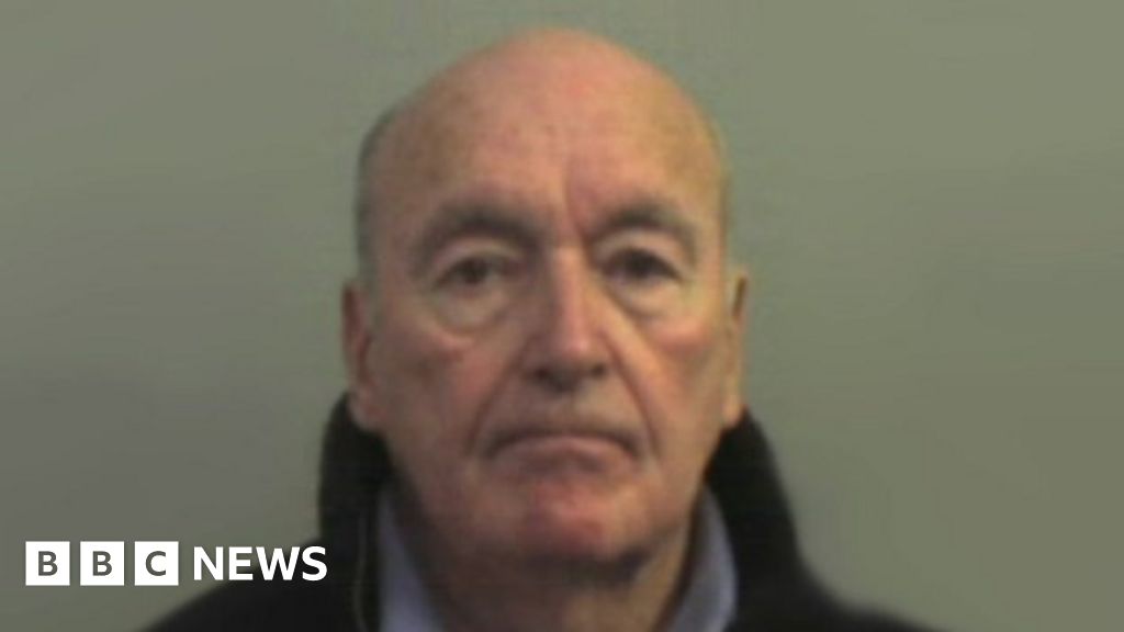 'Breaking Bad' drugs gang found guilty of conspiracy BBC News