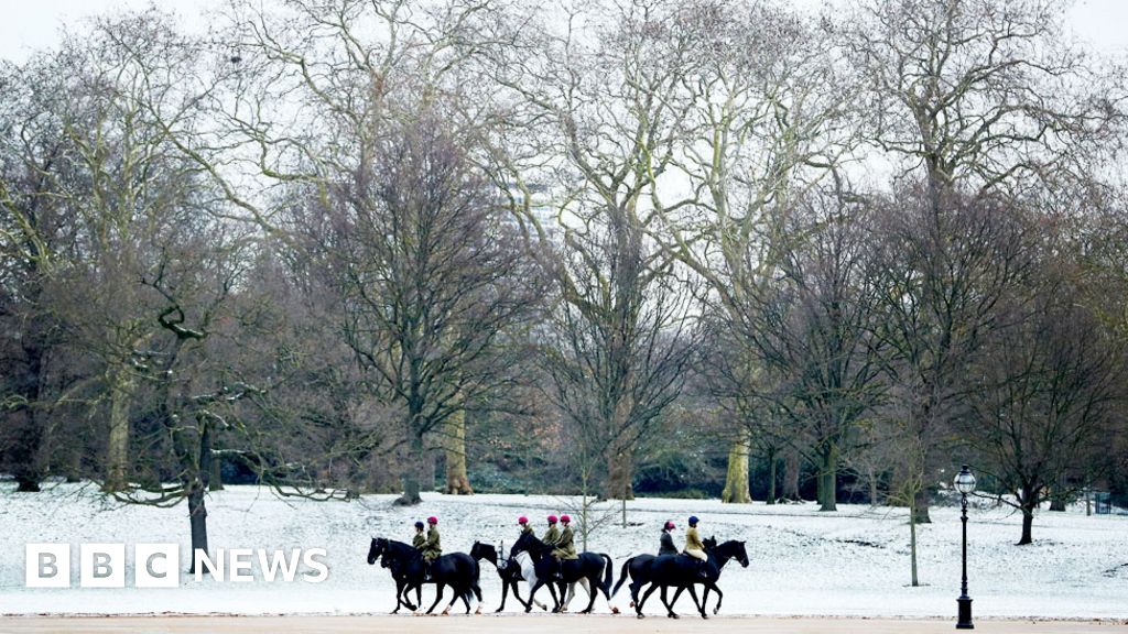 In pictures: Snow scenes from around UK