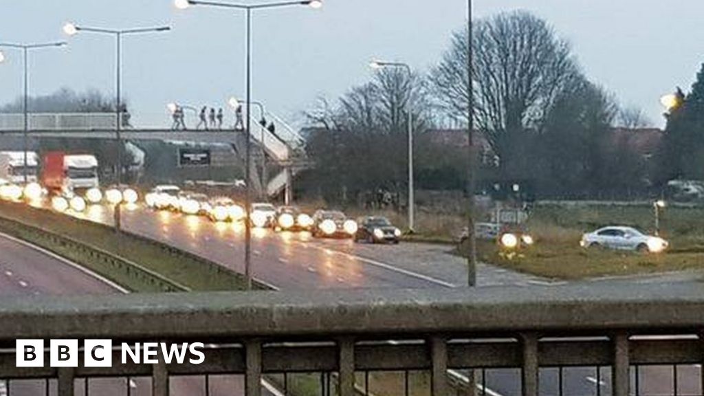 Brough: £4.6m roundabout plan to solve A63 junction queues 