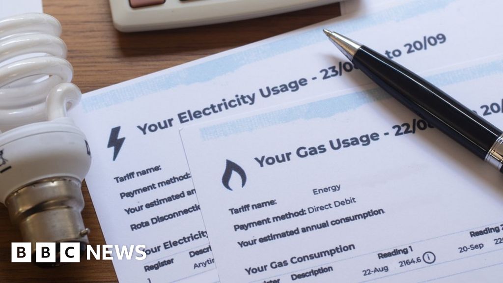Cost of living: Chancellor to hold more talks on energy bill discount