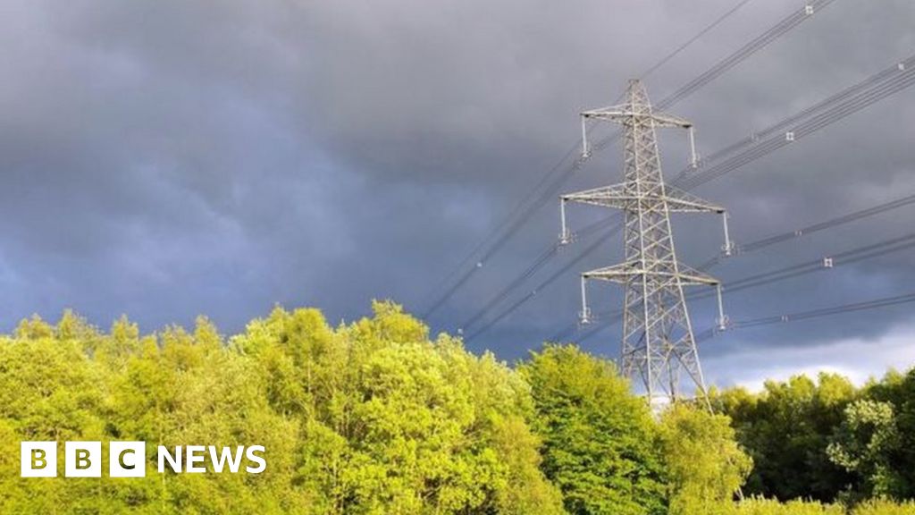 Electricity workers announce oneday strike in Northern Ireland BBC News
