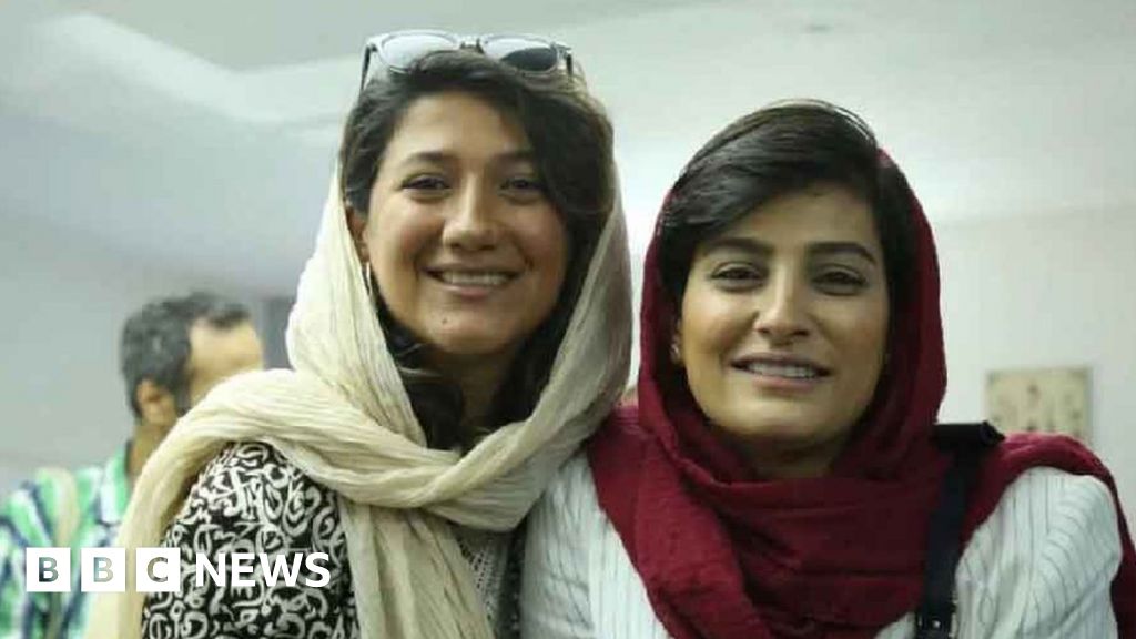 Iran tries female journalists who reported on Mahsa Amini's death
