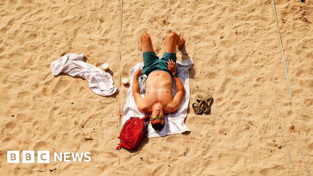 Scorcher Alert: India Braces for Intense Heatwave – Met Office Issues Warnings