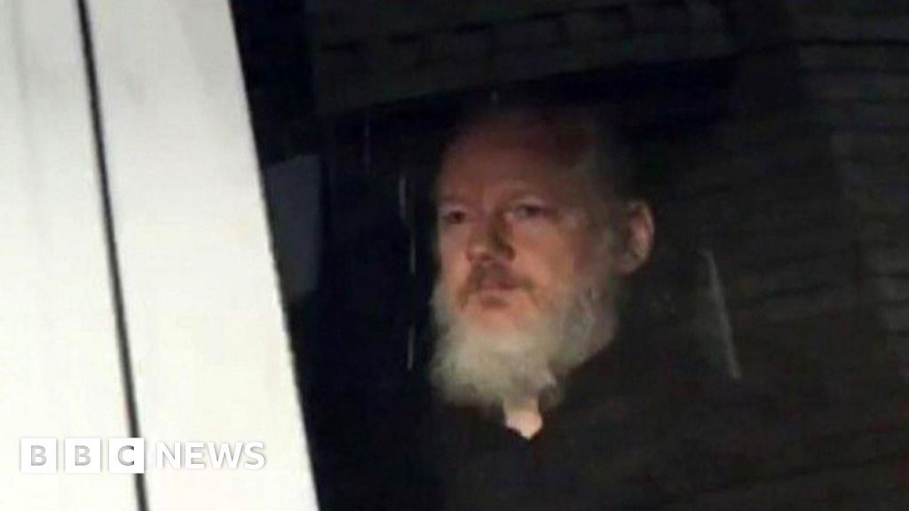 Julian Assange: Sweden Considers Reviving Rape Inquiry - BBC News