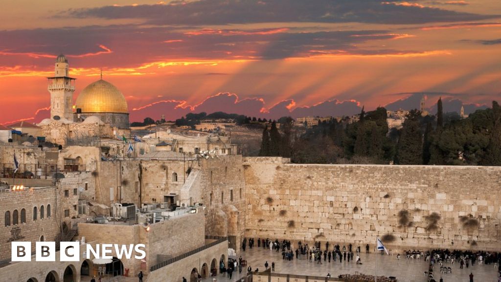 Global Questions In Jerusalem: Ask Your Question - BBC News