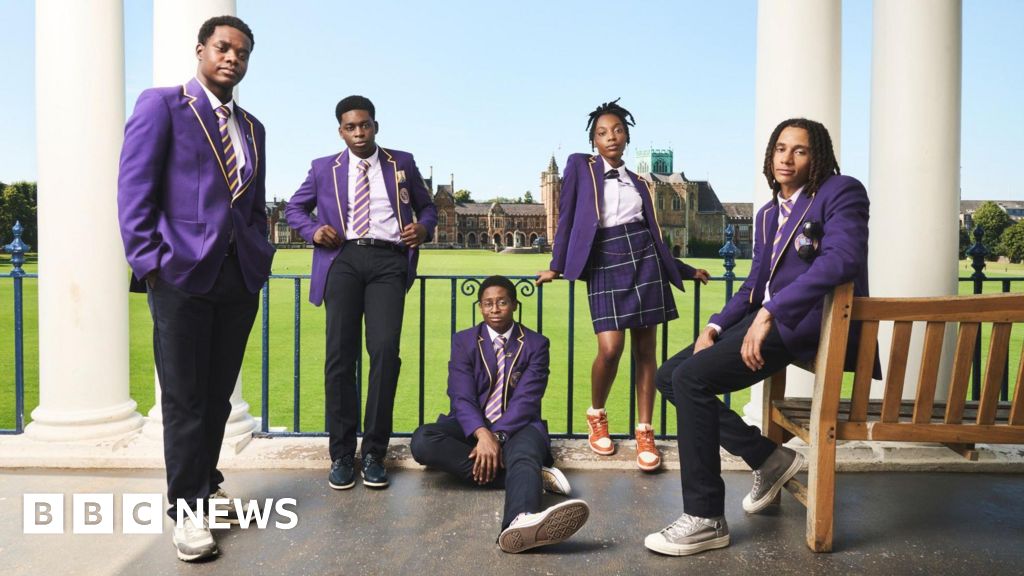 bbc.co.uk - All Set West offers free TV set training to the underrepresented - BBC News