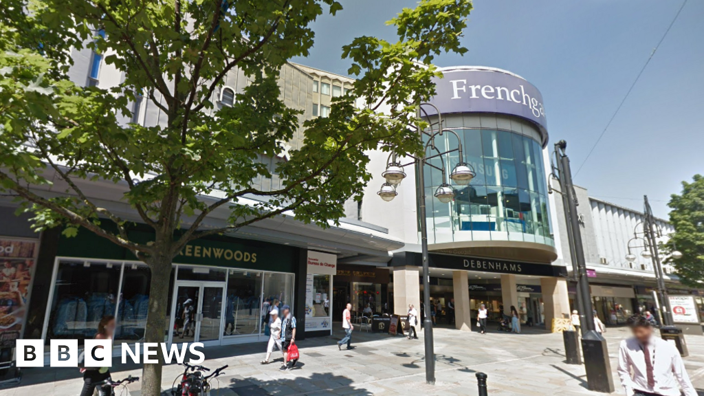 Doncaster’s Frenchgate Centre bought by owners of Sports Direct – BBC News