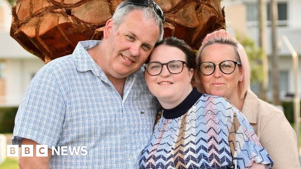 Kidderminster woman missing part of skull in operation plea