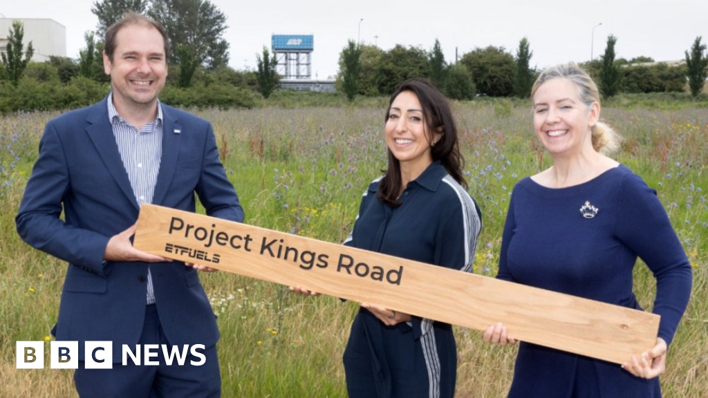 bbc.co.uk - Lara King - Immingham jet fuel refinery plan promises 400 skilled jobs
