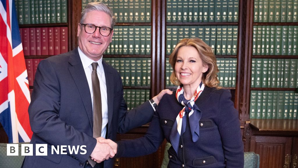 ナタリー・エルフィケ（Natalie Elphicke）：労働党は、元トリー議員が政党に「適している」と主張