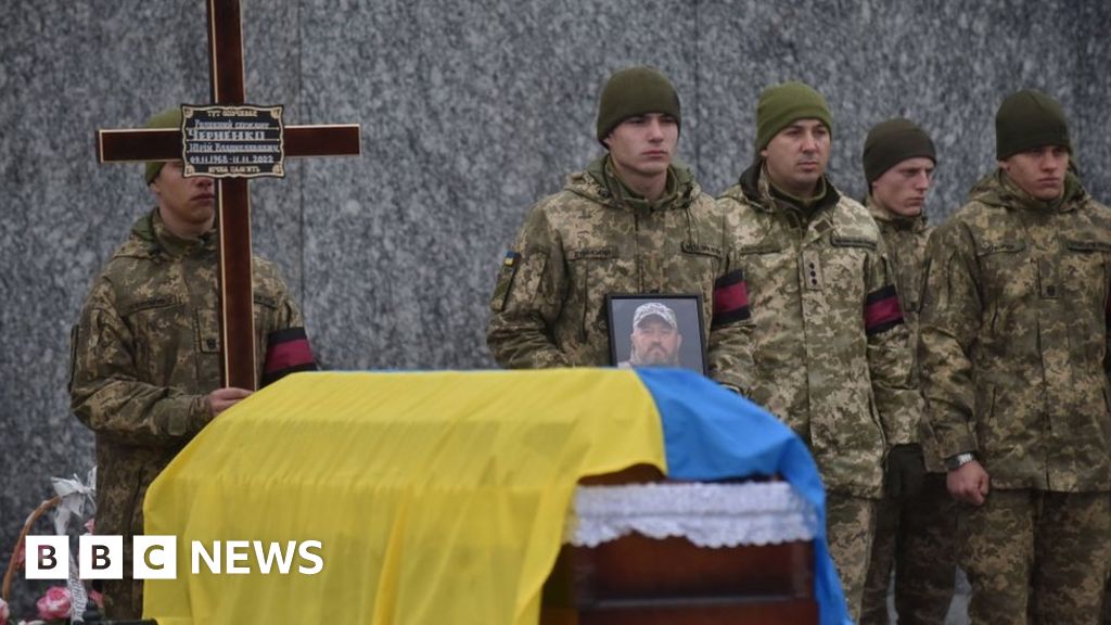 Ukraine war: Zelensky aide reveals up to 13,000 war
dead
