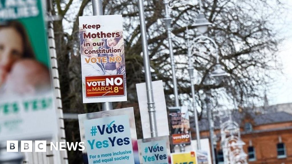 Ще бъдат отворени гласувания в ирландските референдуми за семейство и грижи