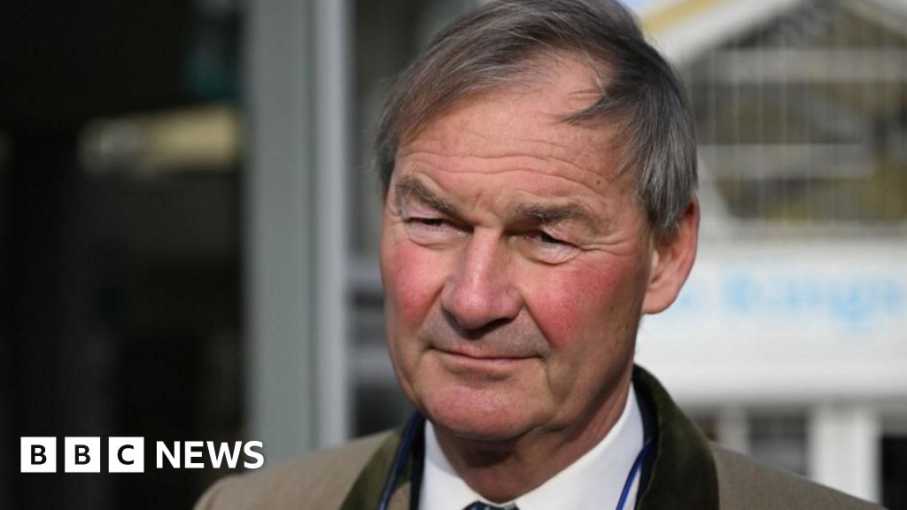 MP Lowe asks High Court to block watchdog investigation