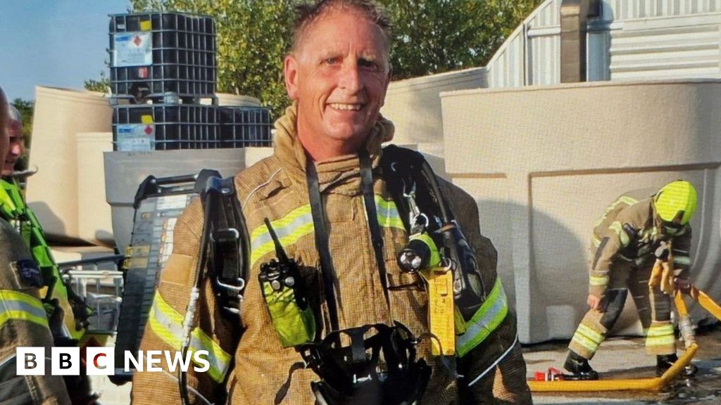 Thousands of retained firefighters owed pensions, union says