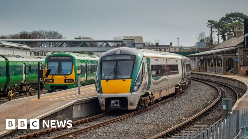 Dublin-Belfast Trains Start Hourly Service