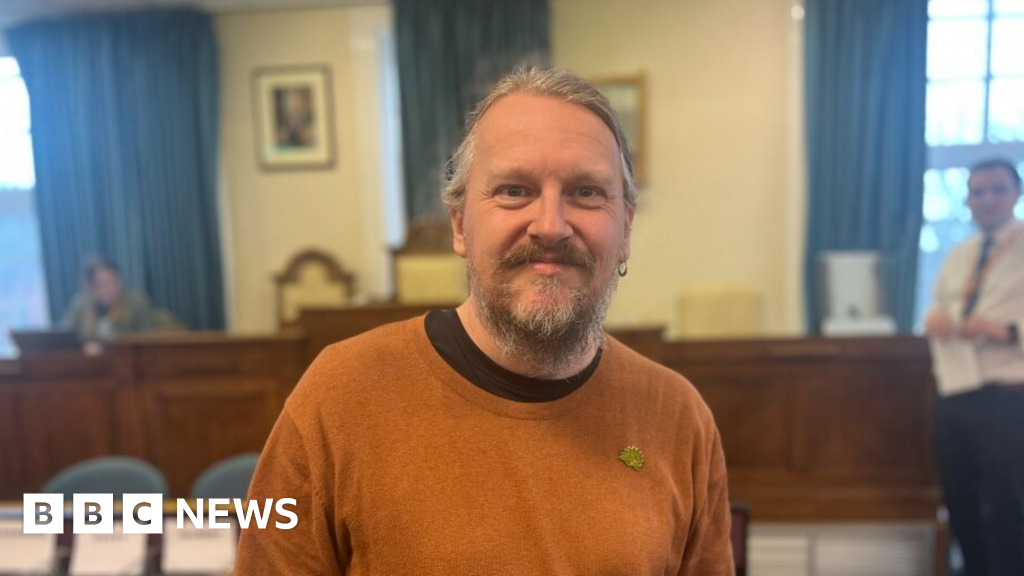 Greens take Reform seat in first of its kind win in Derbyshire