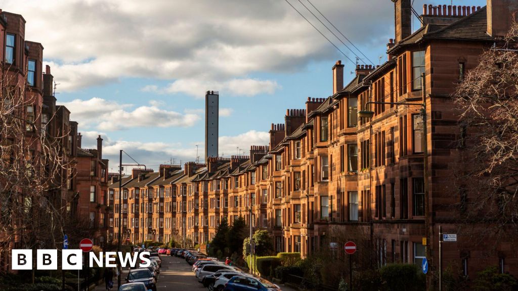 Scotland has more single person households in UK – BBC News