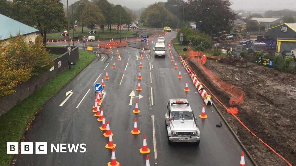 tour of britain road closures caerphilly