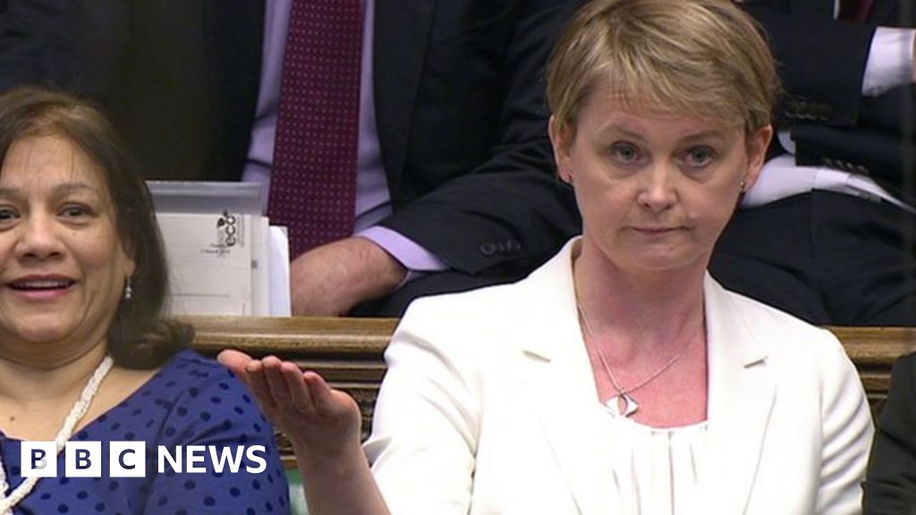 George Osborne and Yvette Cooper over Budget cuts - BBC News