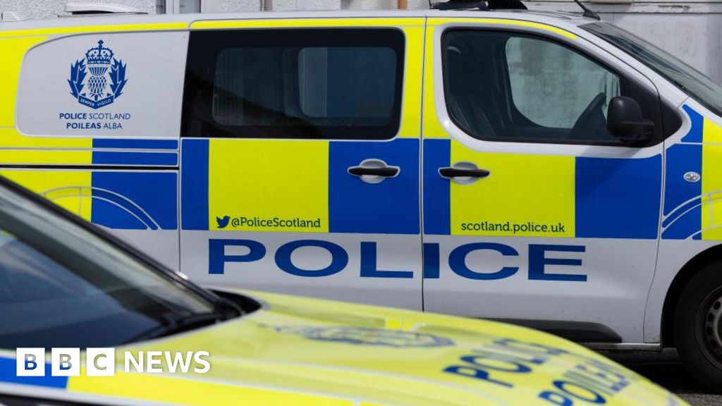 Homicides in Scotland fall to 50-year low