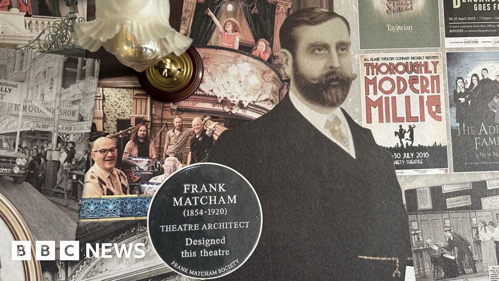 Mural celebrates 'rich history' of Isle of Man's Gaiety Theatre