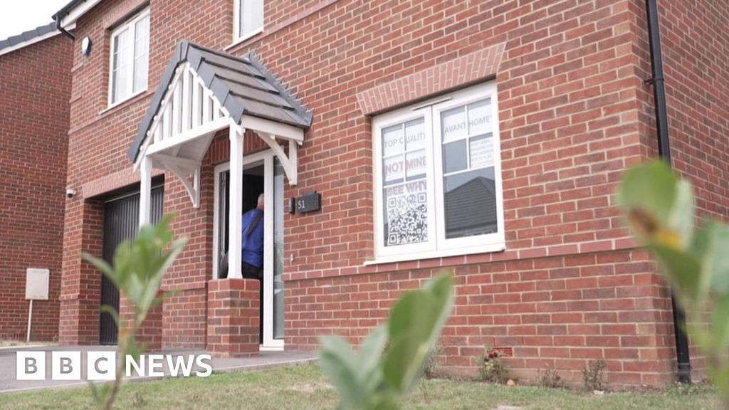 Yorkshire newbuild homeowners say properties 'too cold to live in'