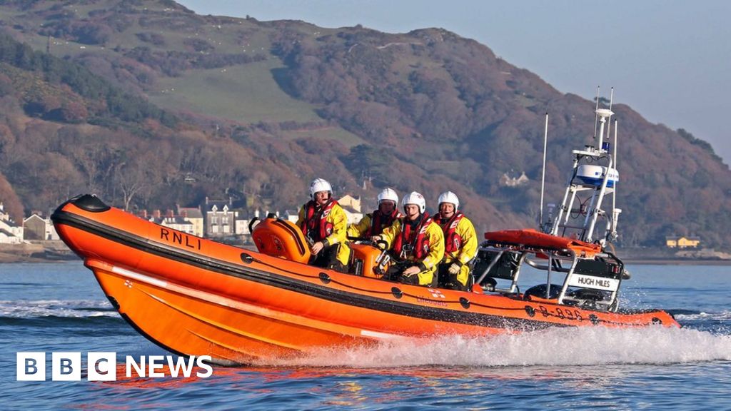 Ceremonies to name lifeboats in Aberdovey and Barmouth BBC News
