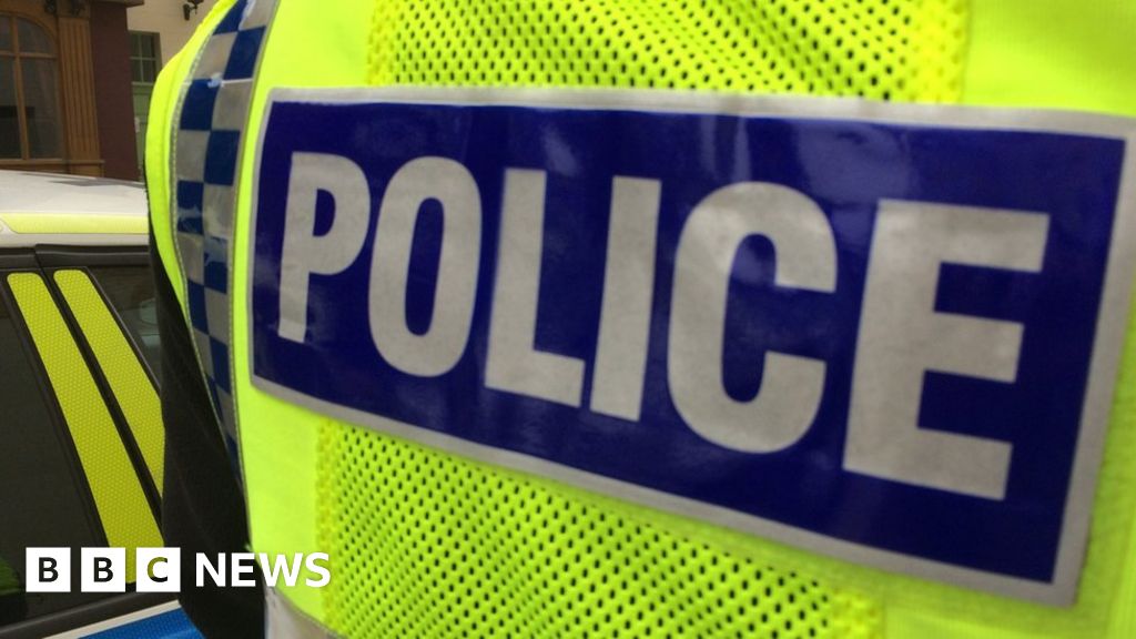 Police beds for Trump visit 'a disgrace'