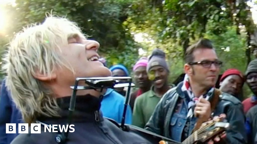 Rocker reflects on how music helped him face cancer